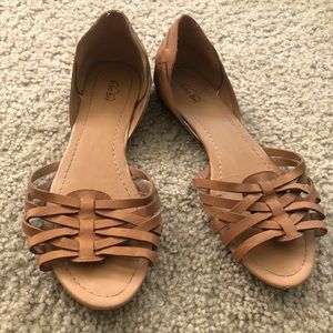 Echo Bay summer sandal/flats.